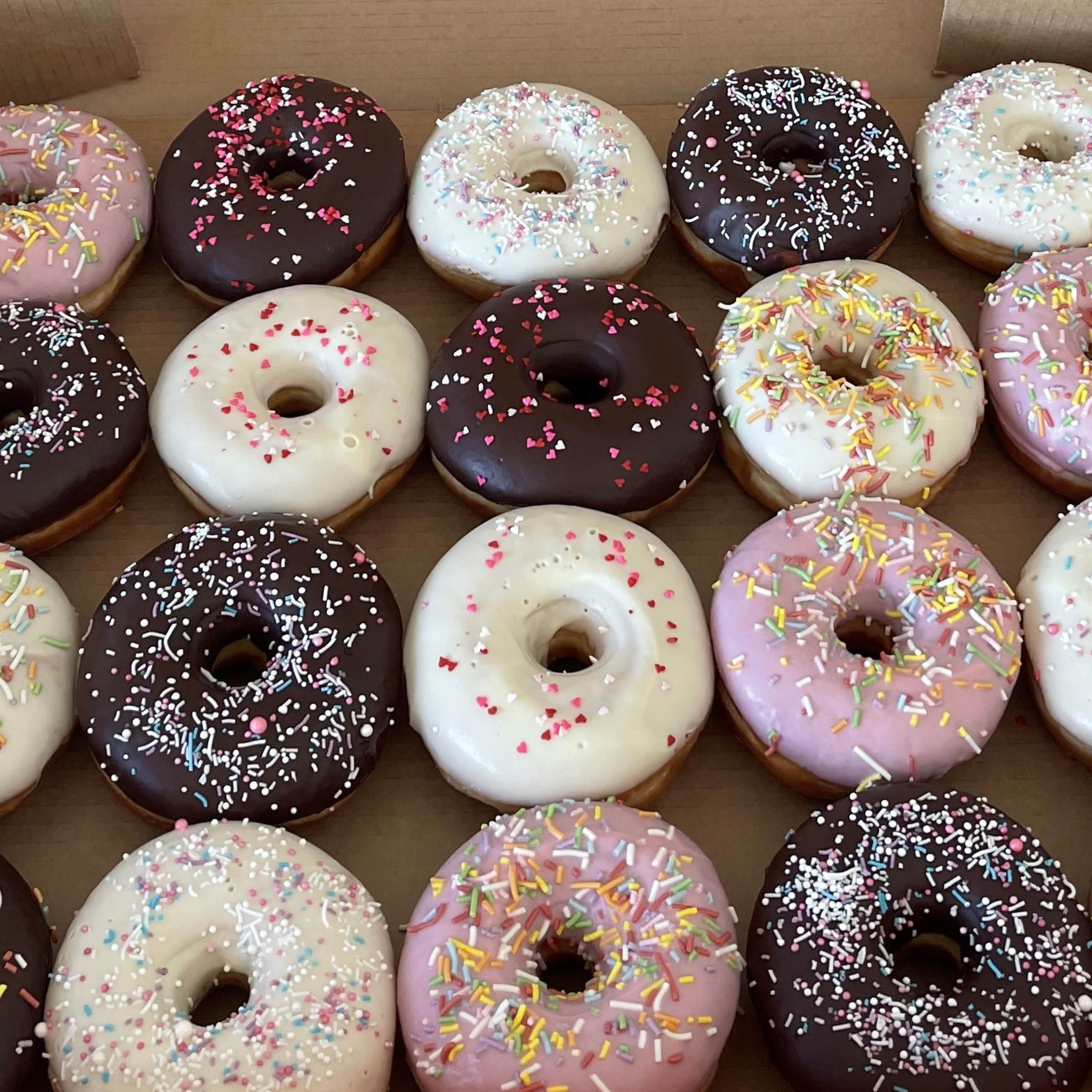 Custom Donuts – The Donut Destination